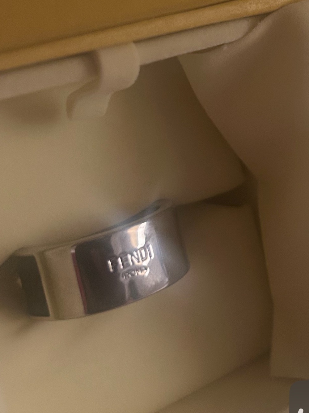 Fendi leather and silver👀ring🥳🥳❌❌
